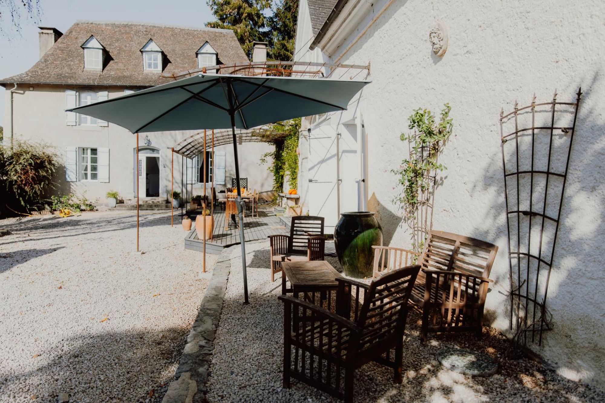 Les Perseides Hotel Lezignan Exterior photo